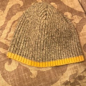 Men’s Gap hats
